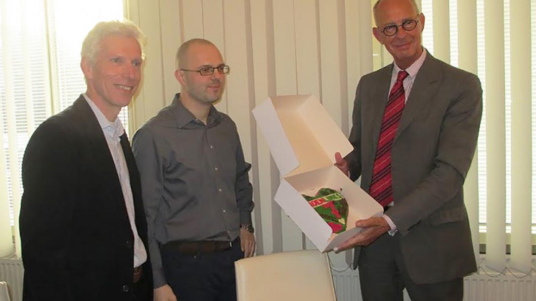 Groene Valentijn uitgereikt aan Burgemeester Staatsen
